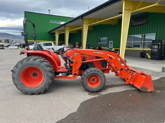 2018 Kubota MX5200 - Thumbnail 6