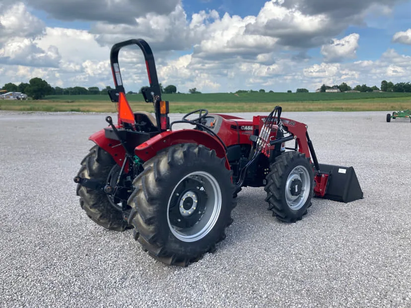 2017 Case IH Farmall 60A - Thumbnail 3